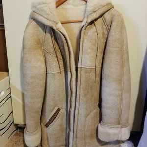 Beautiful French Creek Sheep and Wool Co. Women's Shearling Suede Coat Size 12